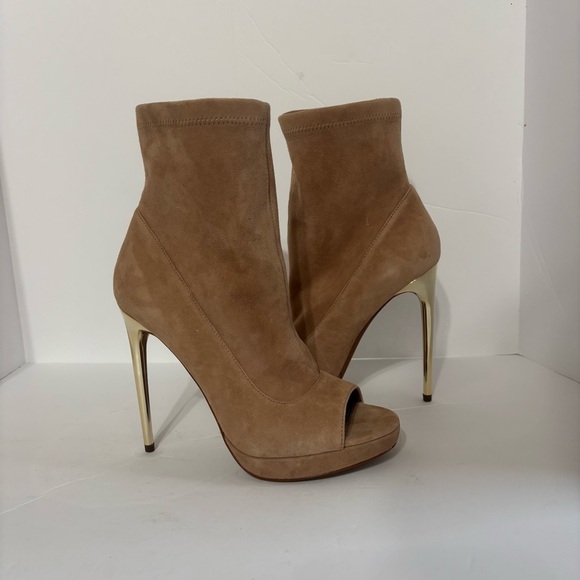 BCBG MaxAzria Bali Bootie - Picture 1 of 6